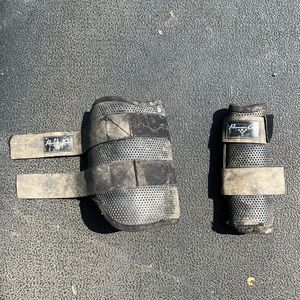 Professional choice horse boots black medium used pair